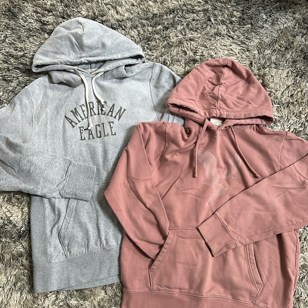 American Eagle hoodies - Size M